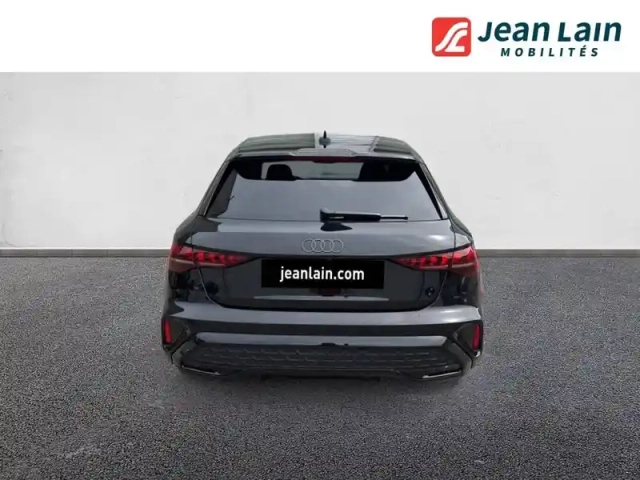 Audi A3 sportback tdi 150 s tronic 7 — photo 6