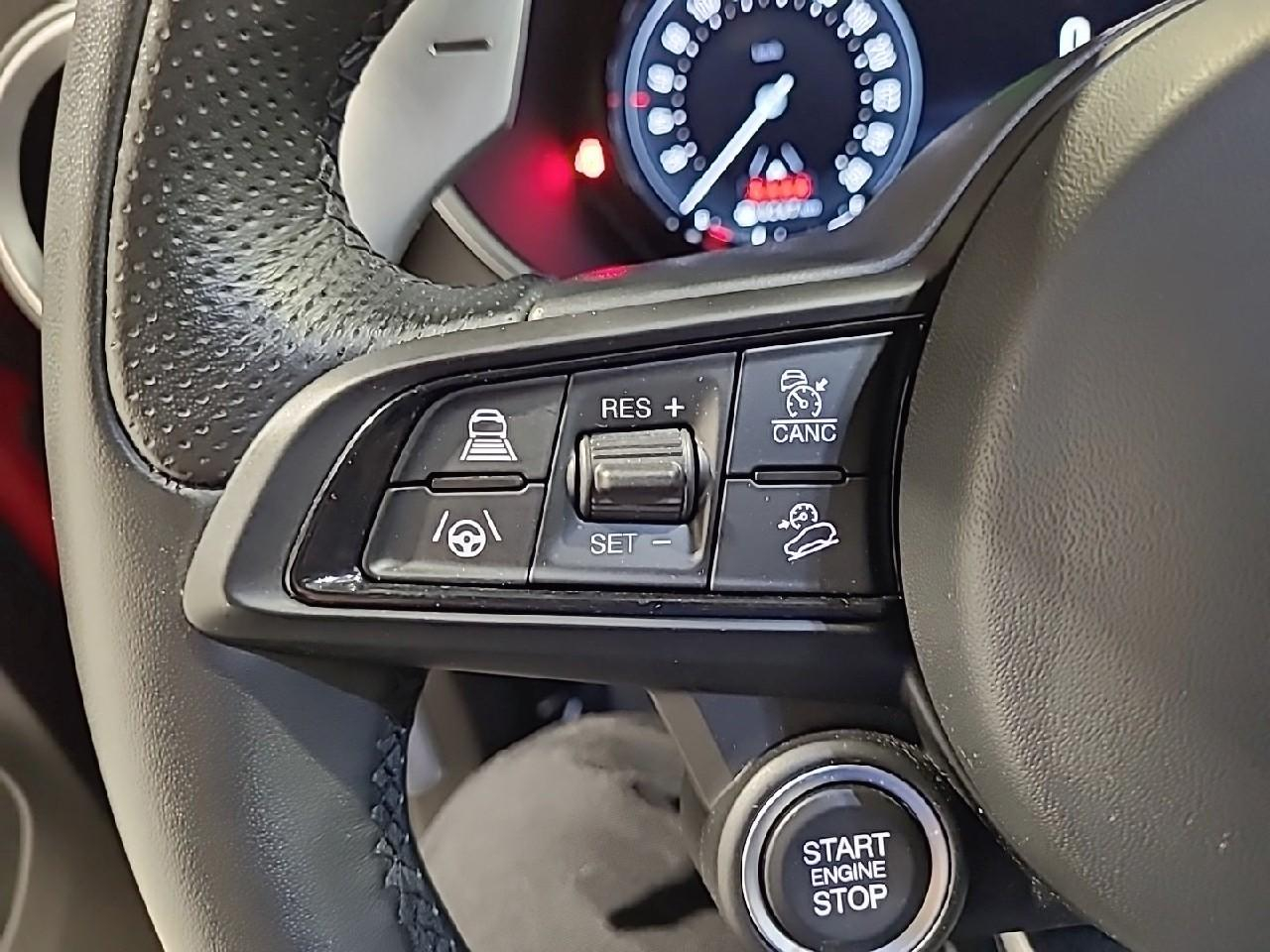 Alfa Romeo Stelvio 2.2 160 ch at8 veloce — photo 22