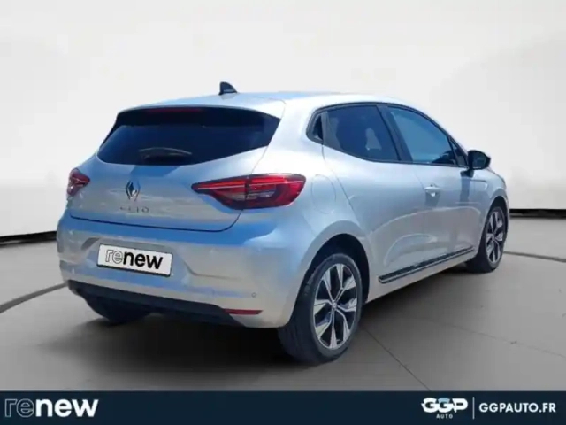Renault Clio 1.0 tce 90ch evolution — photo 5