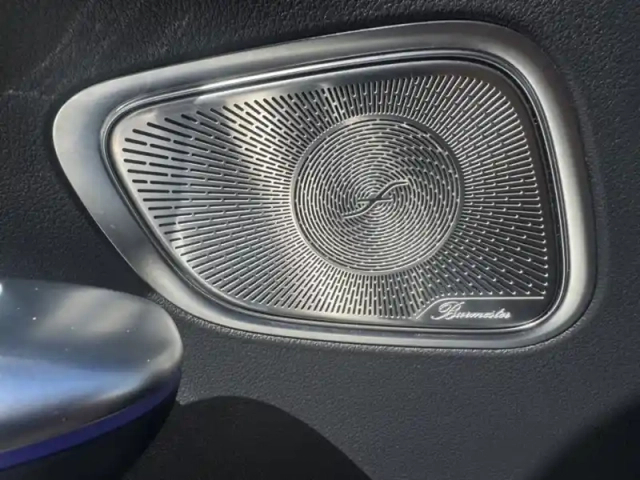 Mercedes Glc 300 e  hybrid eq 4matic am — photo 12