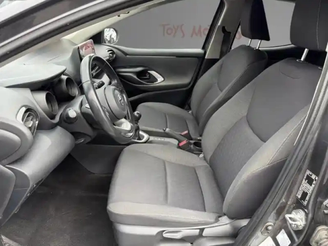 Toyota Yaris 120 vvt-i design — photo 12