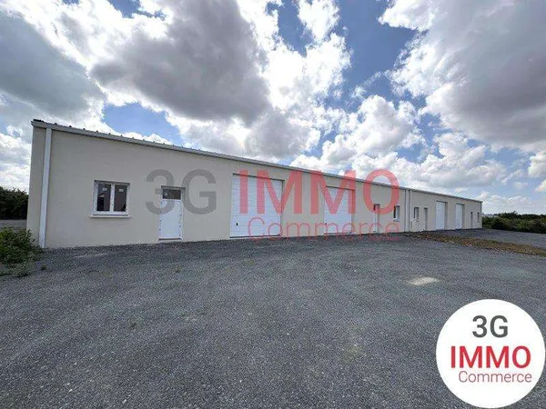 Vente local industriel neuf 270m² à Niort Nord