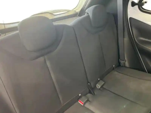 Toyota Aygo X 1.0 vvt-i 72ch dynamic my23 — photo 9