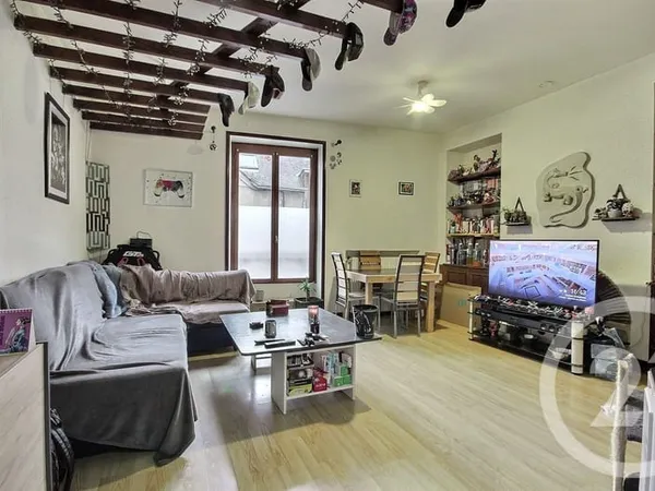 Maison 4 pièces 84 m²