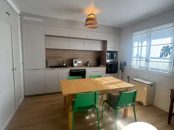 Appartement 4 pièces 80 m²