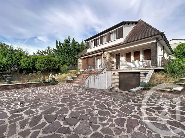 Maison 7 pièces 174 m²