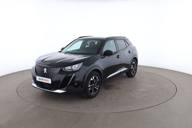 Peugeot 2008 1.2 PureTech Roadtrip EAT8