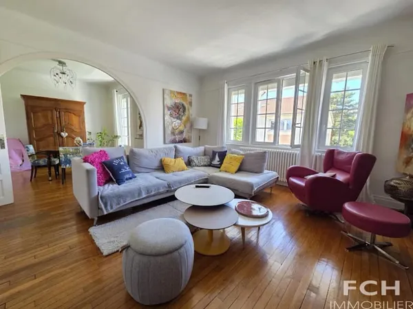 Maison 6 pièces 200 m²