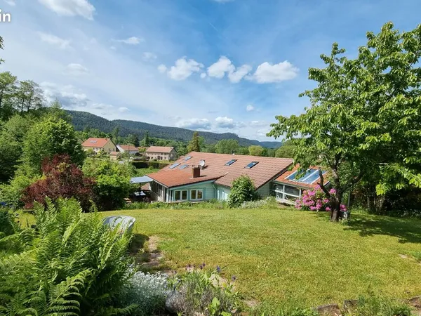 Ferme 9 pièces 244 m²