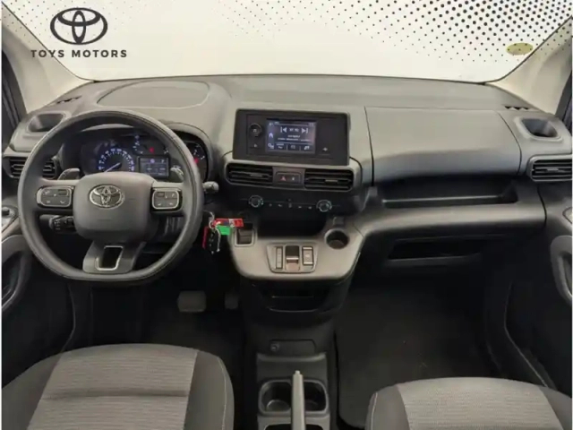 Toyota Proace 1.5 medium 130 d-4d dynamic bva 7places — photo 7