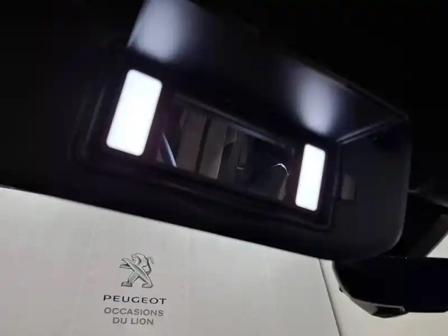 Peugeot 508 hybrid 225 e-eat8 — photo 4