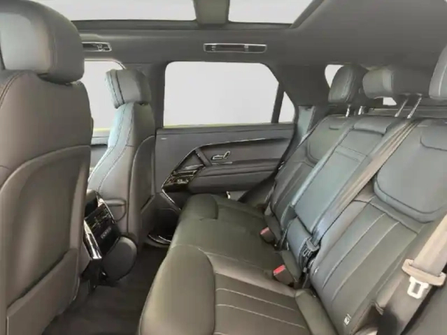 Land Rover Range Rover sport 3.0 p460e 460ch phev dynamic se — photo 11
