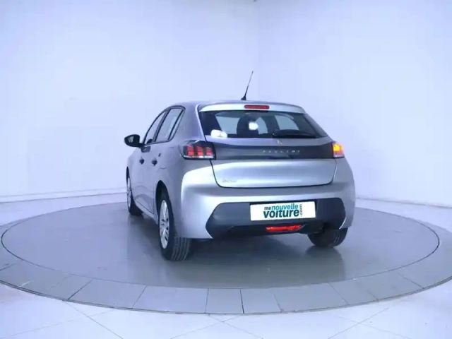 Peugeot 208 puretech 75 s&amp;s bvm5 — photo 7