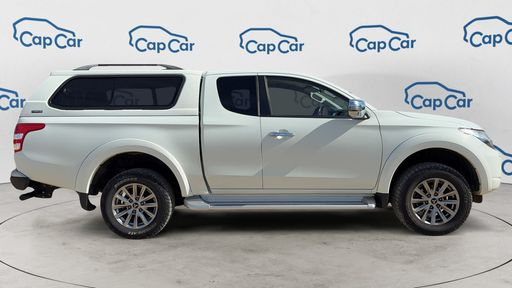 Mitsubishi L200 2.4 DI-D 181 4WD - Intense Connect – 2018 – 165157 km – Diesel – Boîte Manuelle — photo 9