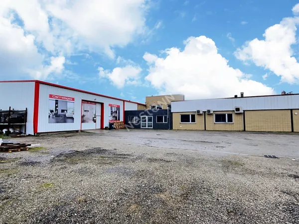 A vendre Betting : Cellule commerciale 200m²