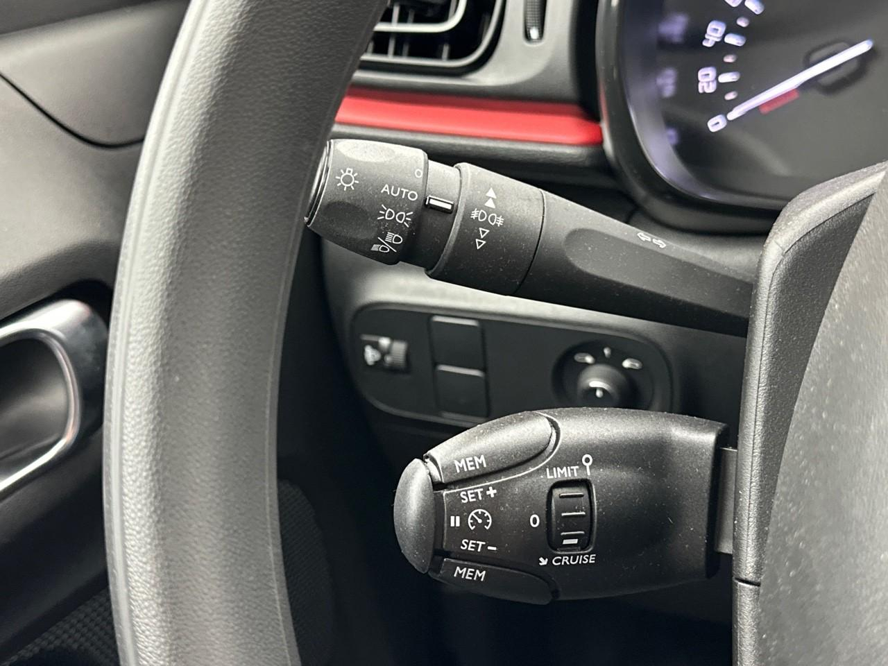 Citroën C3 puretech 110 s&s bvm6 c-series — photo 17
