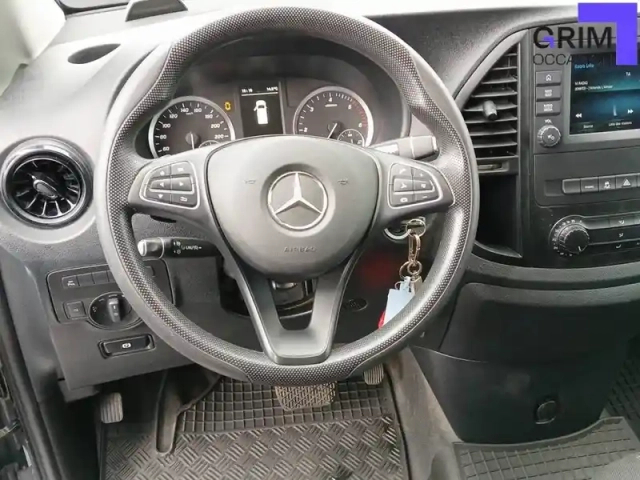 Mercedes Vito fourgon 114 cdi long bva rwd — photo 64