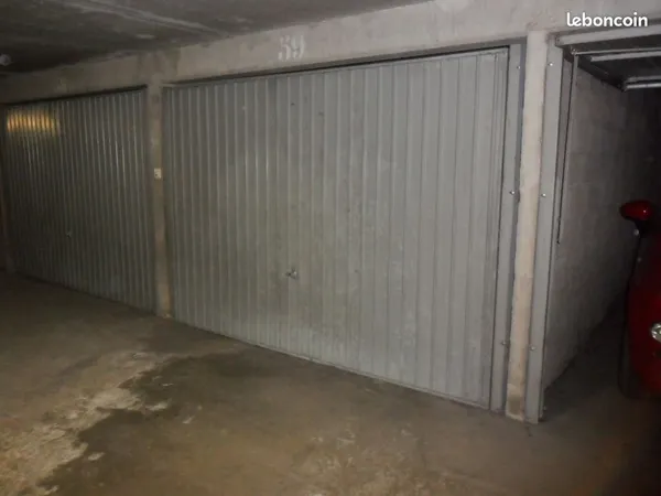 Parking/box MACON
