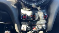 Mini Mini Cooper 136ch Edition Greenwich BVA7 109g — photo 19