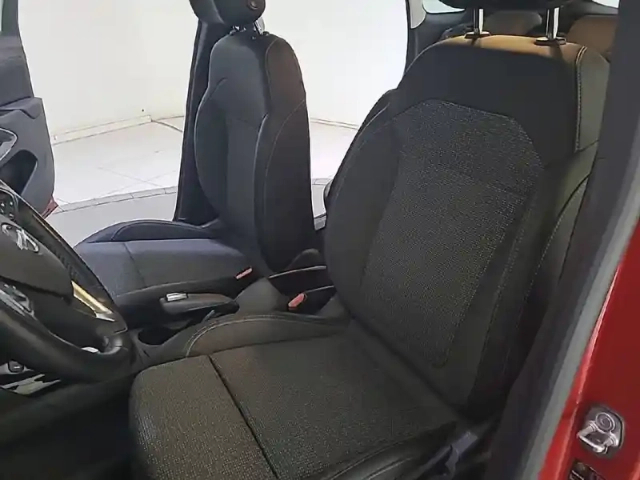 Opel Crossland 1.2 turbo 130 ch bva6 — photo 11