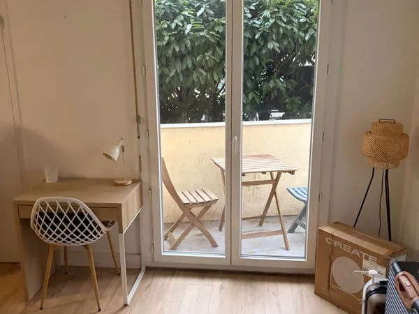 Appartement T1 rez de jardin centre Dax avec balcon