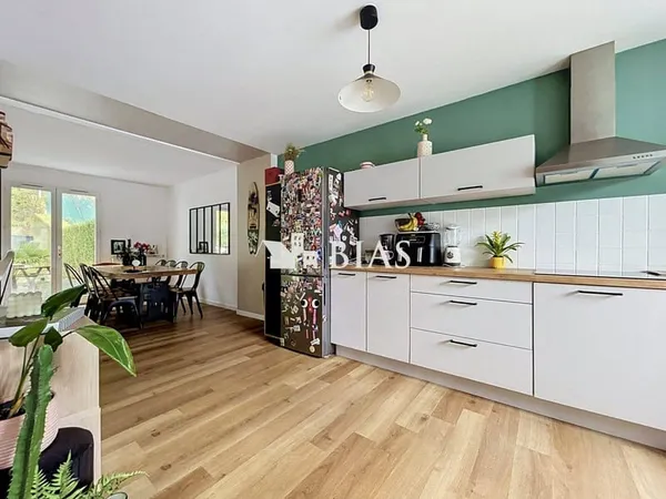 Maison 6 pièces 110 m²