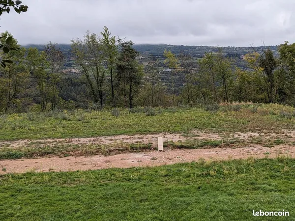 Terrain viabilisé