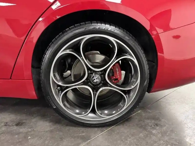 Alfa Romeo Giulia 2.2 190 ch at8 — photo 106
