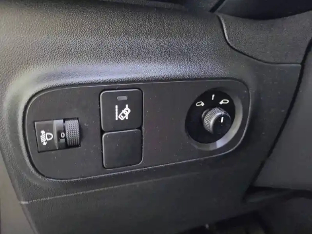 Citroën C3 puretech 83 s&amp;s bvm5 — photo 30