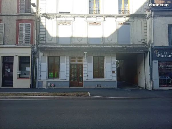 Bureau 52 m²
