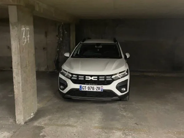 Parking. Louer Paris 15