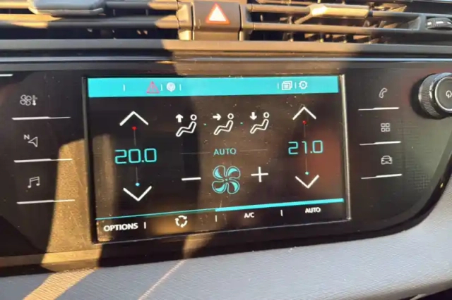 Citroën C4 grand  spacetourer bluehdi 130 s&amp;s bvm6 — photo 67
