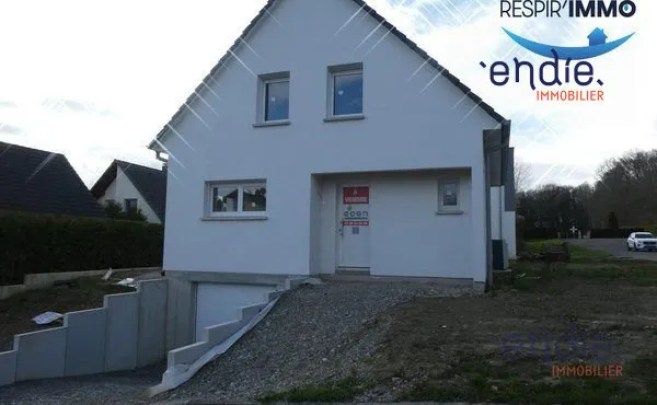 MAISON NEUVE à ROPPENTZWILLER.