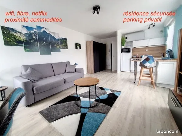 Loue studio meublé dans résidence sécurisée