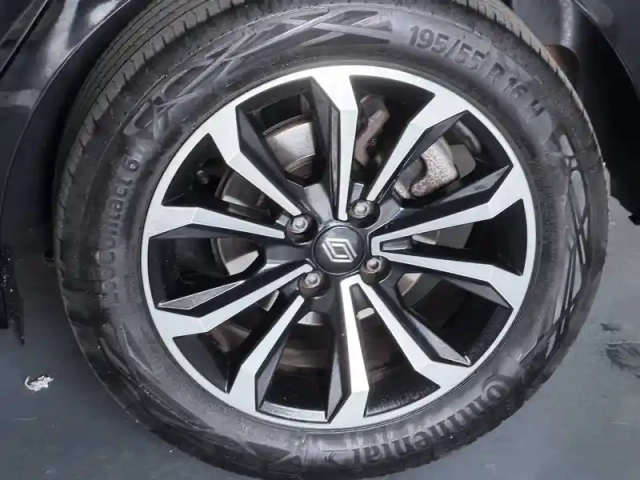 Renault Clio tce 90 — photo 16