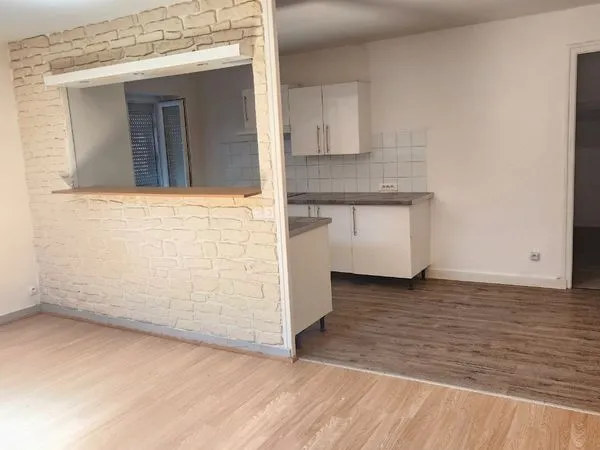 Appartement Location La Séauve-sur-Semène 5p 100m² 600€