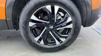 Peugeot 2008 1.2 PureTech 130ch S&S Allure — photo 11
