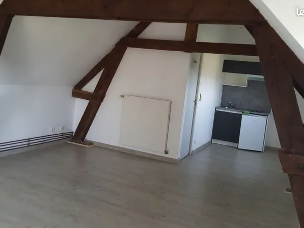 Studio disponible axe Yvetot Lillebonne