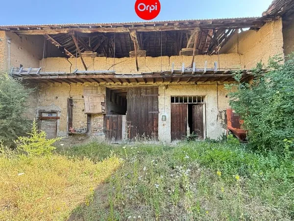 Maison 3 pièces 355 m²