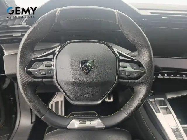 Peugeot 408 phev 225 e-eat8 — photo 16
