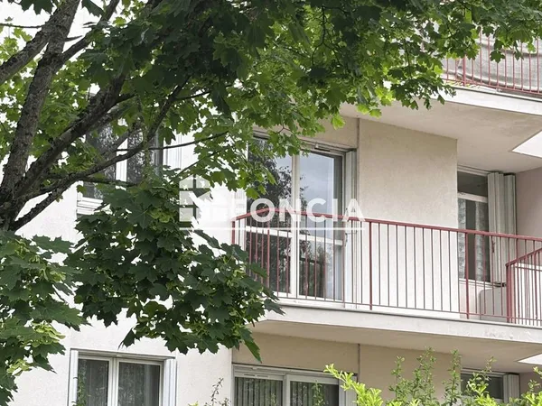 CHARTRES EST - Appartement 3 pièces avec balcon