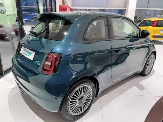 Fiat 500 e 95 ch — photo 53