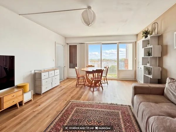 ANGERS Louis Gain - TRIANGLE D'OR - T4 de 93 M² - 3 CHAMBRES - 8E ÉTAGE - 2 BALCONS et cave