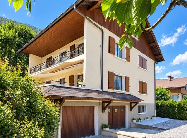 Grande maison familiale avec terrain