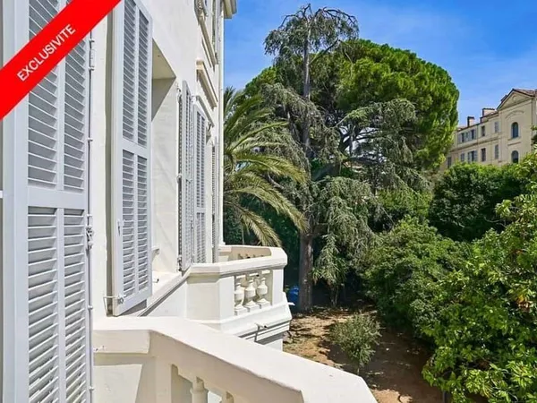 Appartement 4 pièces 146 m²