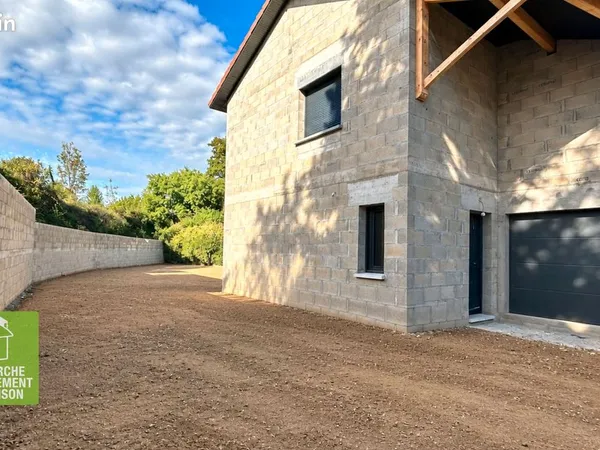 Maison 4 pièces 94 m²