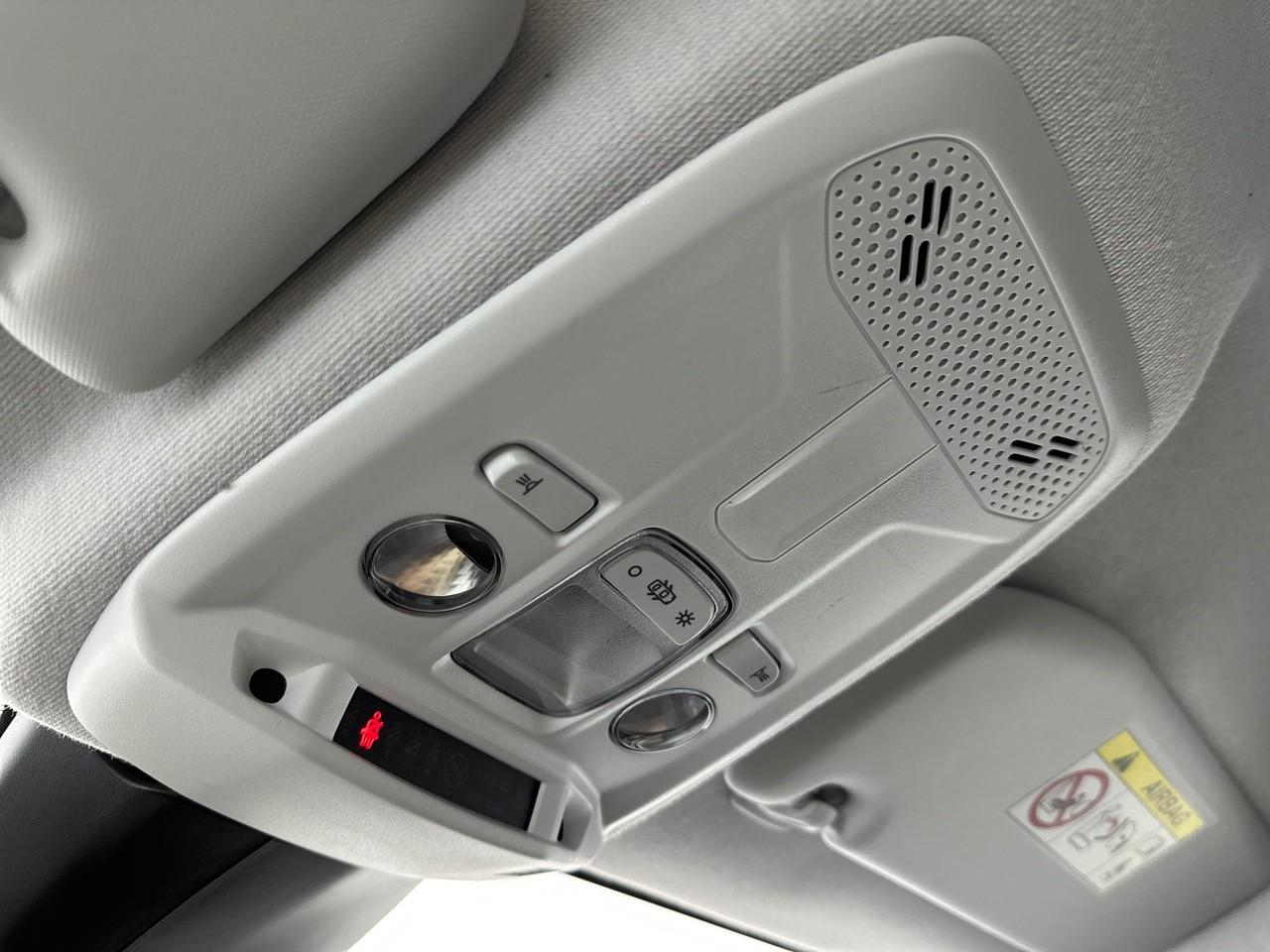 Peugeot 208 puretech 100 s&s bvm6 allure — photo 31