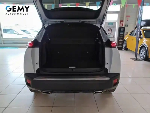 Peugeot 2008 hybrid 145 e-dcs6 — photo 23
