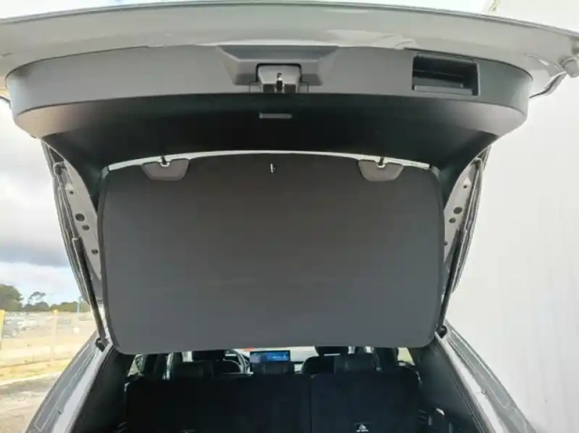 Ford Kuga 2.5 duratec 180ch hybrid flexifuel titanium b — photo 19