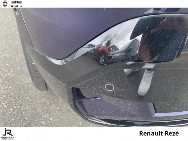 Renault Megane e-tech electric ev60 220ch iconic super charge -b — photo 15